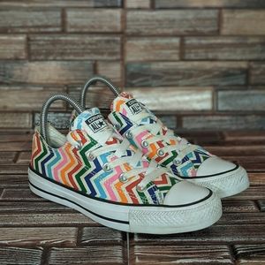 Converee Chuck Taylor All Stars Multi Colored Graphic Sneaker - Women's 6